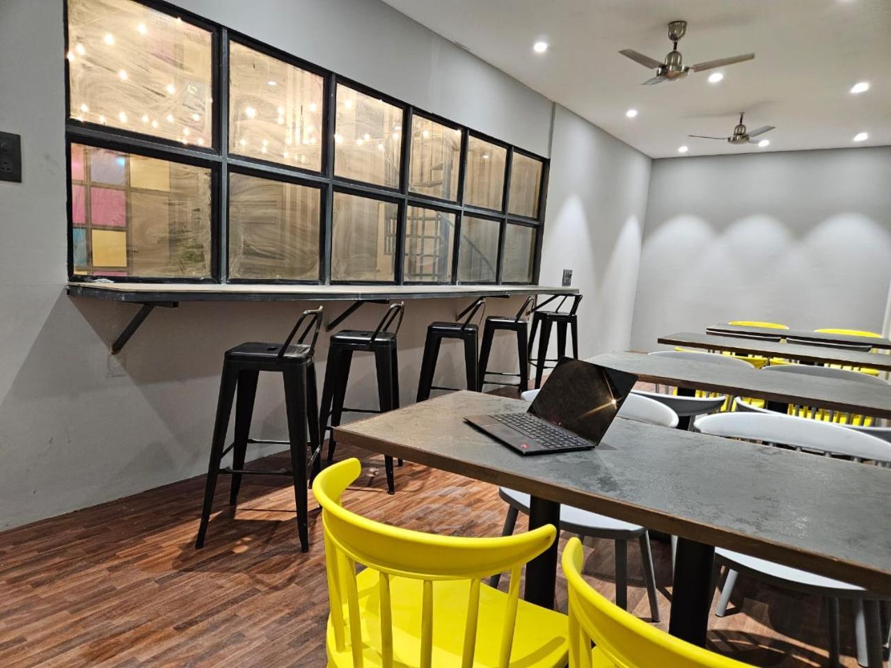Coliwo Deux - Chandan Nagar Pune Exterior foto